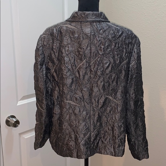 Jacket - Picture 4 of 5